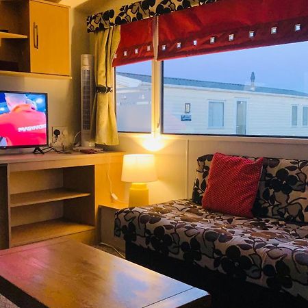 Ct28 Three Bedroom Holiday Home, Close To Heated Pool, Amusements And Beach Fantastic Facilities & Top Rated Holiday Park In North Wales Passes Not Included Ριλ Εξωτερικό φωτογραφία